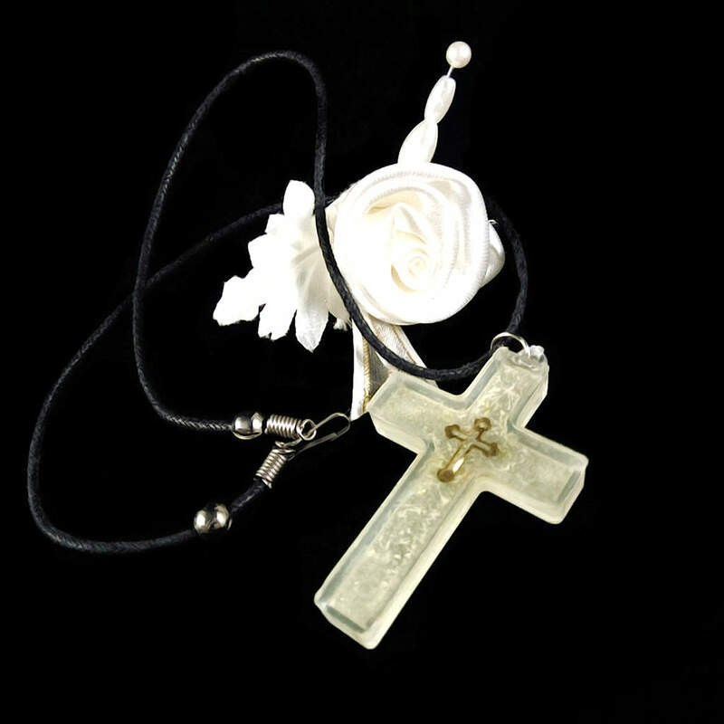 Obiecte bisericesti | Colier cruce din plastic  | 1866