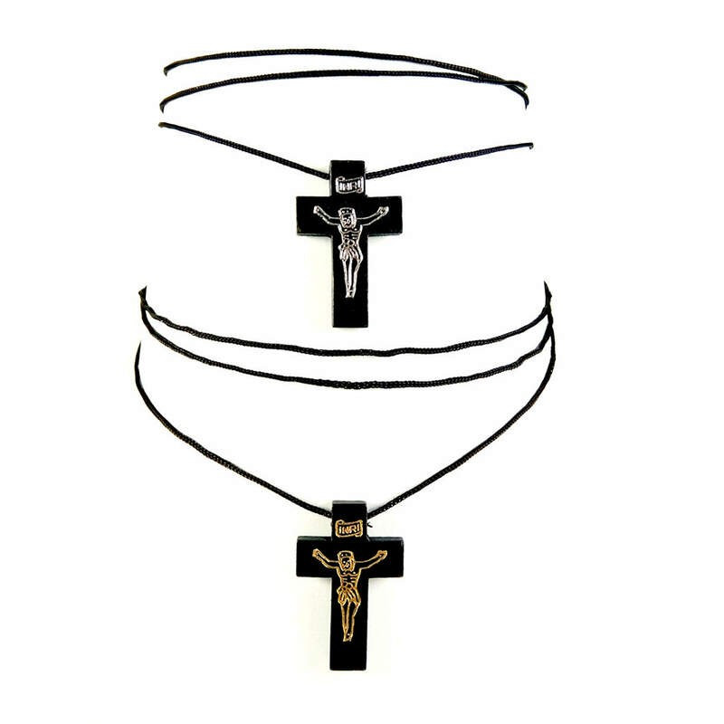 Obiecte bisericesti | Colier cruce din lemn | 1869